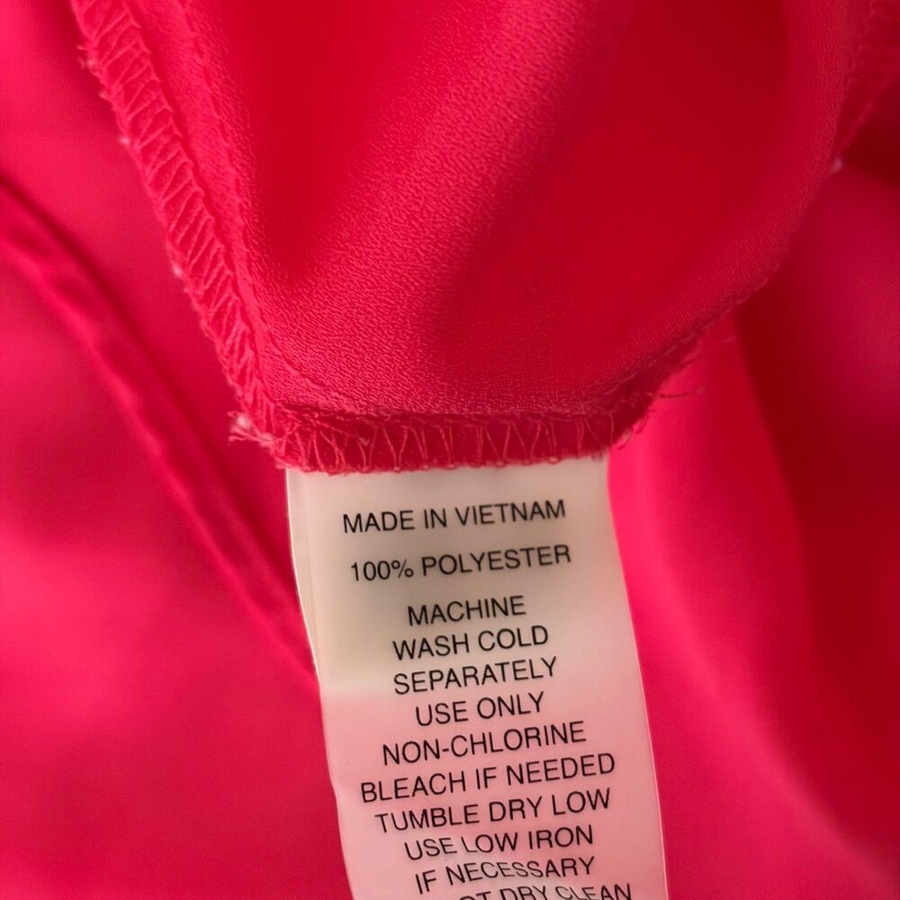 Chaus Blouse Women's Medium Pink Neon V-Neck 3/4 Sleeve Lightweight Top - Picture 7 of 8